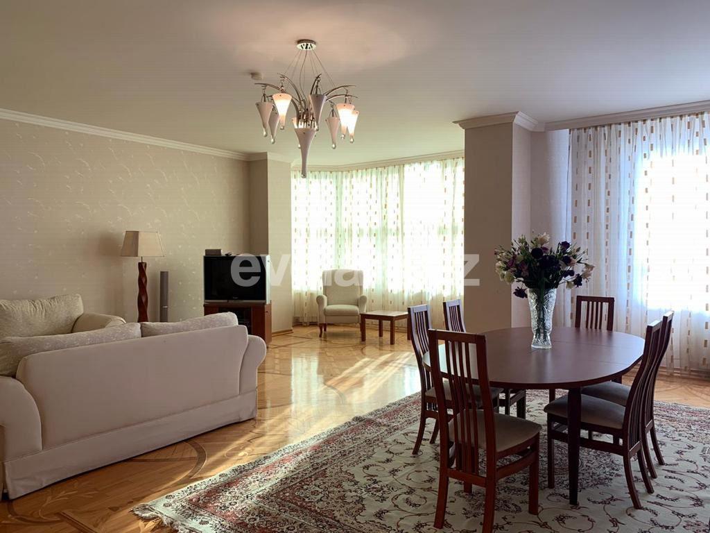 Rent, new building, 4 room, 220 m², Baku, Nasimi r, 28 may m.