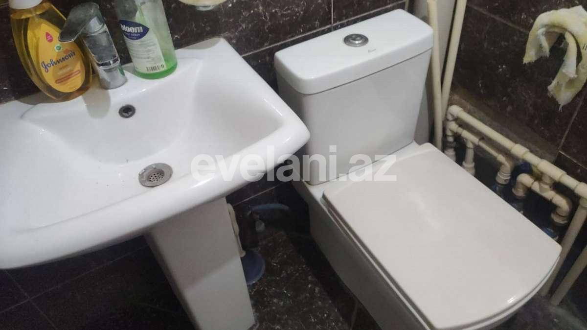 Sale, old building, 1 room, 35 m², Baku, Nizami r, 8-th kilometer d, Neftchilar m.