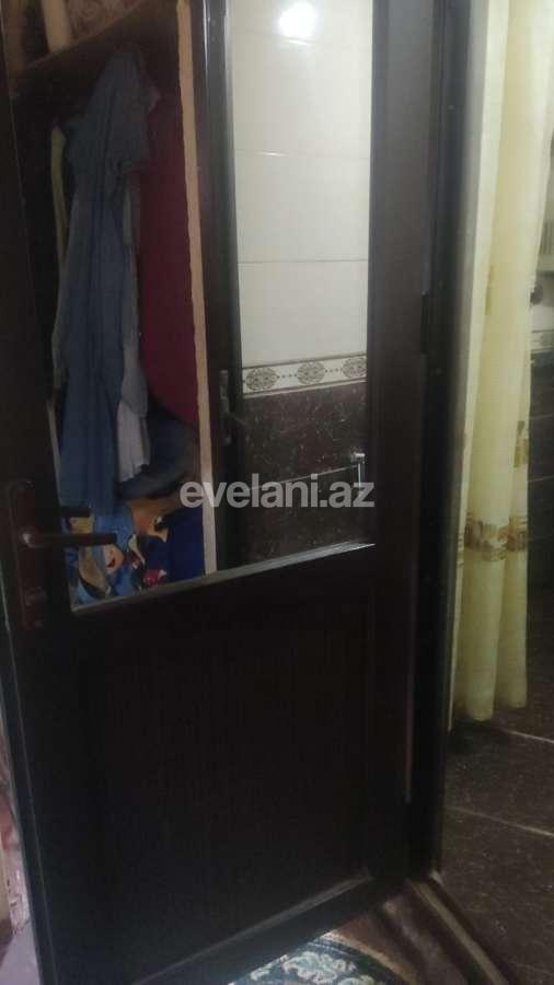 Sale, old building, 1 room, 35 m², Baku, Nizami r, 8-th kilometer d, Neftchilar m.