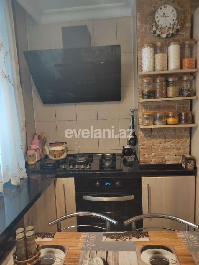 Satılır, köhnə tikili, 4 otaqlı, 90 m², Bakı, Xətai r, Həzi Aslanov m.