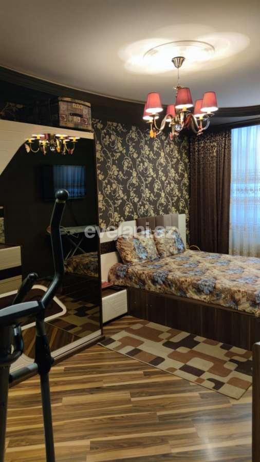 Satılır, köhnə tikili, 4 otaqlı, 90 m², Bakı, Xətai r, Həzi Aslanov m.