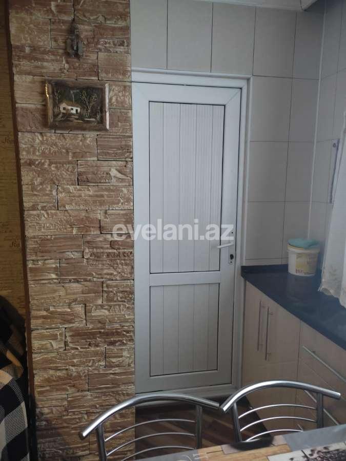 Satılır, köhnə tikili, 4 otaqlı, 90 m², Bakı, Xətai r, Həzi Aslanov m.