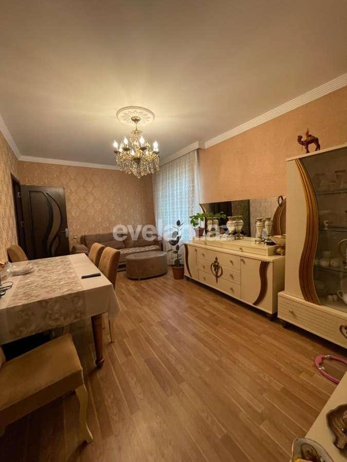 Satılır, köhnə tikili, 2 otaqlı, 40 m², Bakı, Nizami r, Qara Qarayev m.