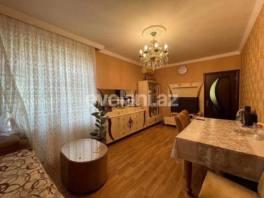 Satılır, köhnə tikili, 2 otaqlı, 40 m², Bakı, Nizami r, Qara Qarayev m.