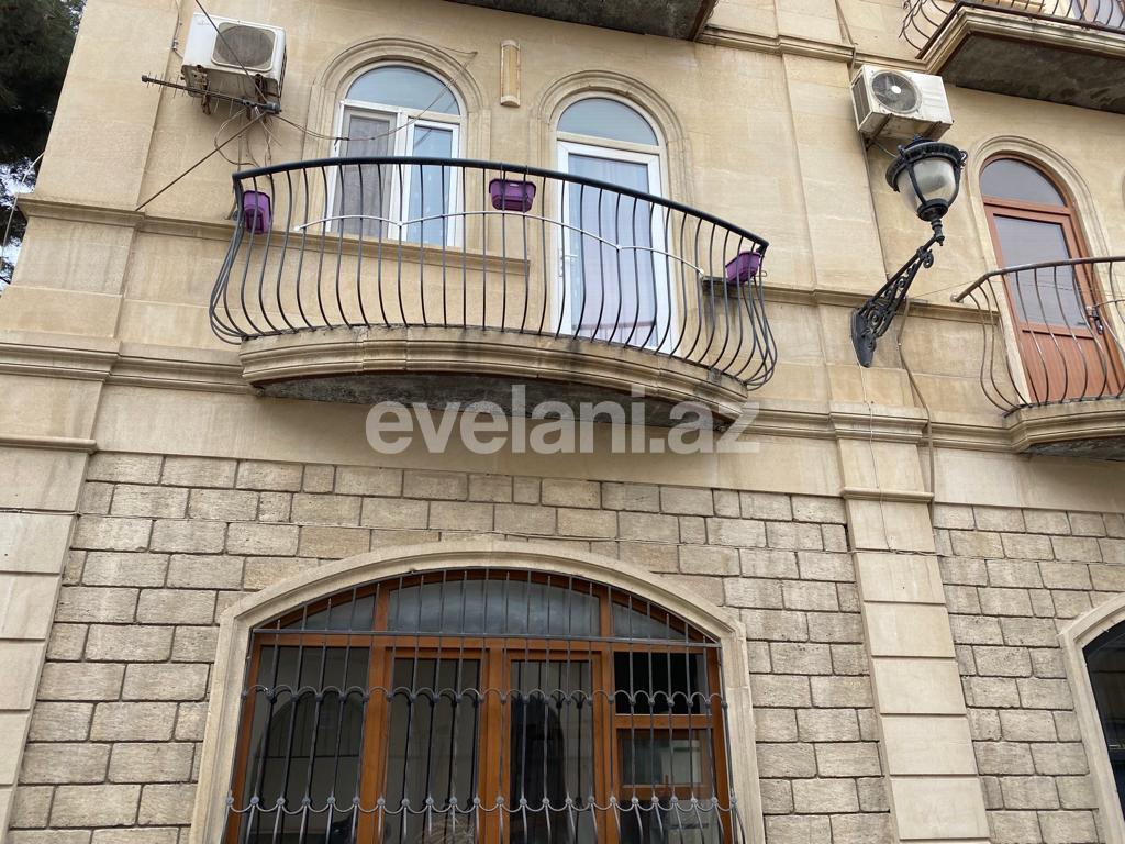 Kirayə verilir, köhnə tikili, 2 otaqlı, 70 m², Bakı, Səbail r, İçəri Şəhər m.