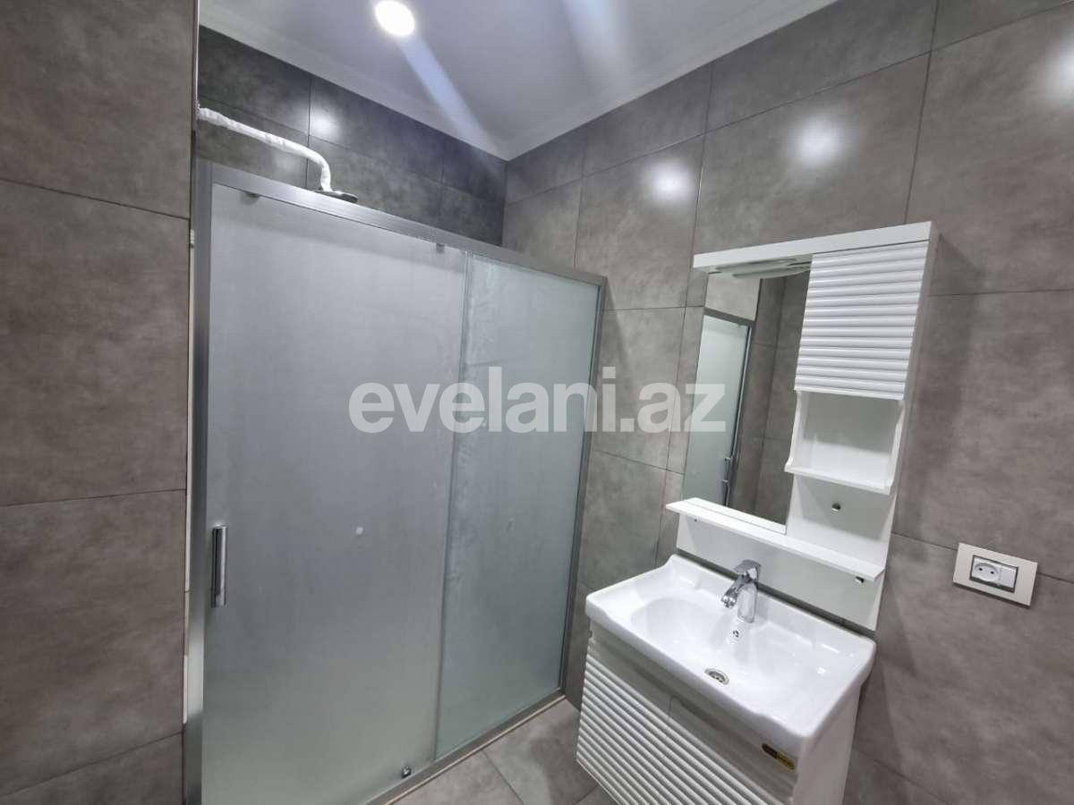 Satılır, yeni tikili, 2 otaqlı, 65 m², Bakı, Binəqədi r, 8-ci mikrorayon q, Azadlıq prospekti m.
