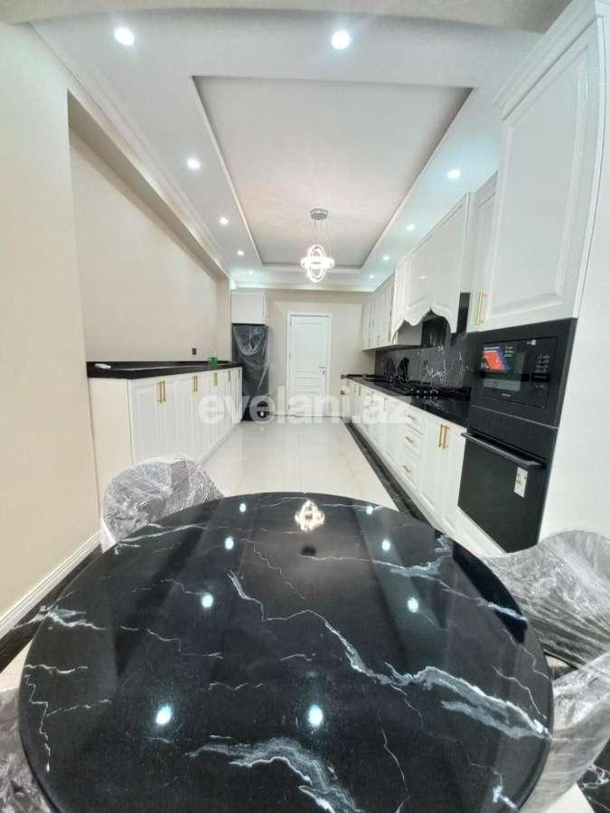Kirayə verilir, yeni tikili, 4 otaqlı, 144.99 m², Bakı, Xətai r, Şah İsmayıl Xətai m.