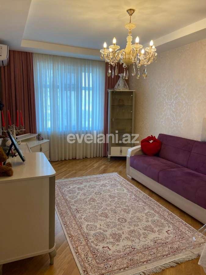 Sale, old building, 3 room, 70 m², Baku, Khatai r, Hazi Aslanov m.
