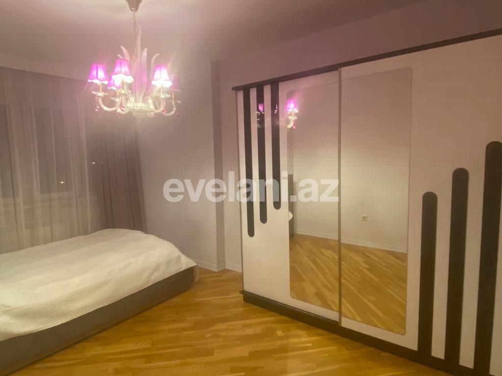 Sale, old building, 3 room, 70 m², Baku, Khatai r, Hazi Aslanov m.