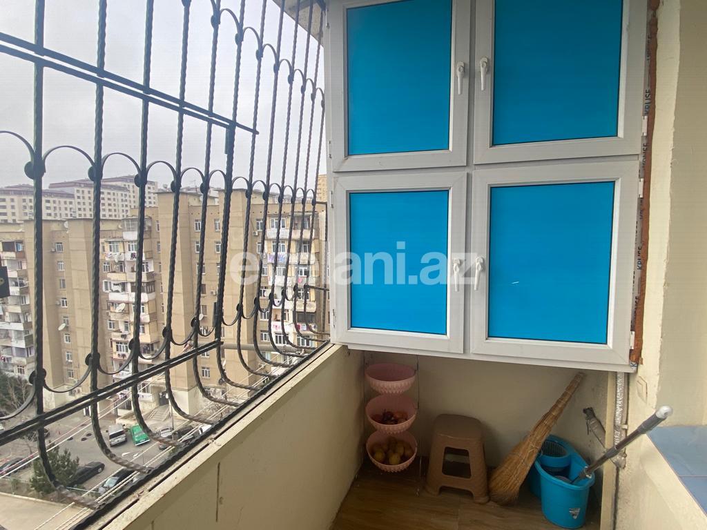 Sale, old building, 3 room, 70 m², Baku, Khatai r, Hazi Aslanov m.