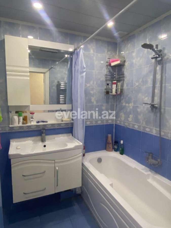 Sale, old building, 3 room, 70 m², Baku, Khatai r, Hazi Aslanov m.