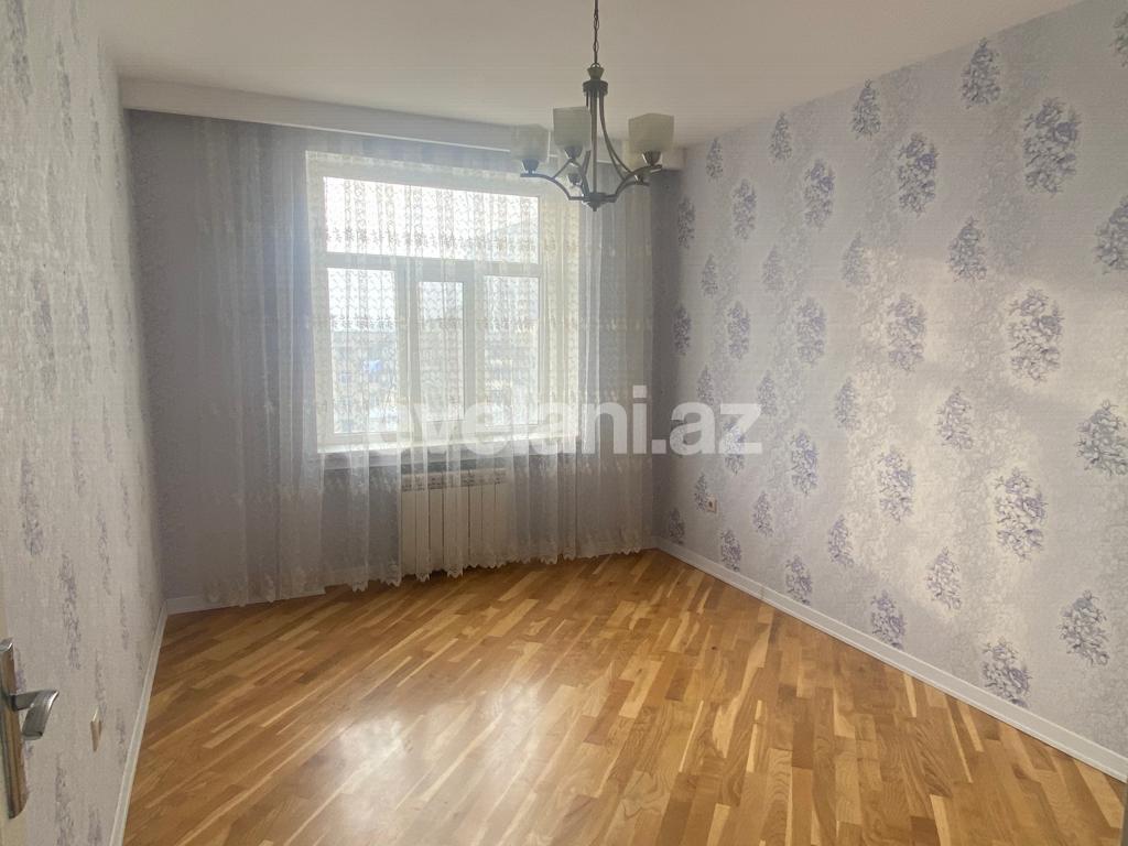 Sale, old building, 3 room, 70 m², Baku, Khatai r, Hazi Aslanov m.