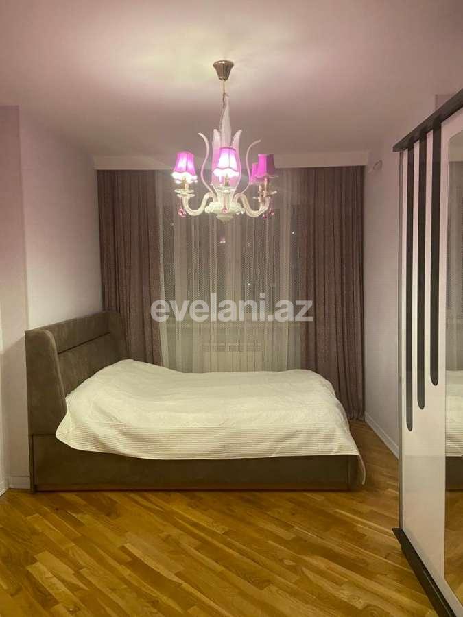 Sale, old building, 3 room, 70 m², Baku, Khatai r, Hazi Aslanov m.