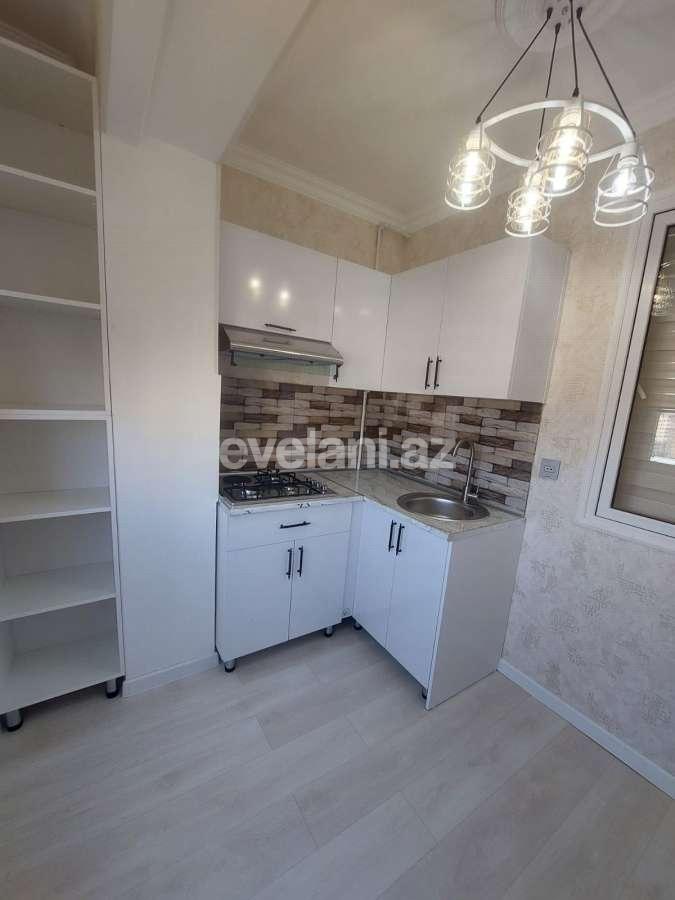 Satılır, köhnə tikili, 3 otaqlı, 60 m², Bakı, Binəqədi r, 9-cu mikrorayon q, Memar Əcəmi m.