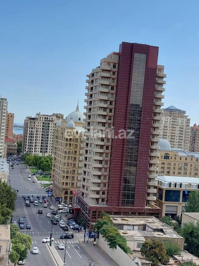 Satılır, yeni tikili, 3 otaqlı, 100 m², Bakı, Nəsimi r, 28 may m.