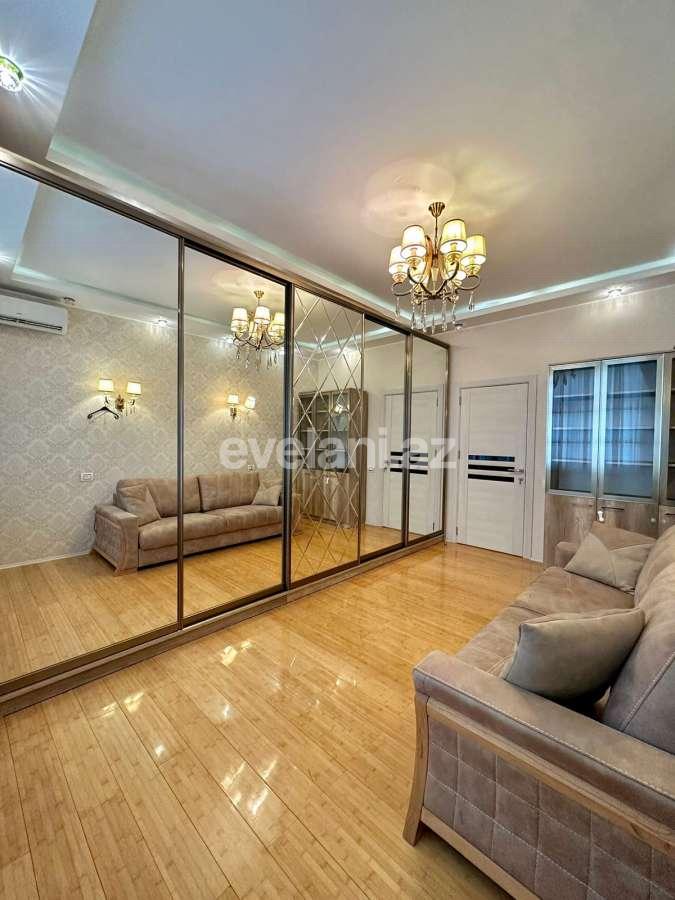 Satılır, yeni tikili, 4 otaqlı, 146 m², Bakı, 28 may m.