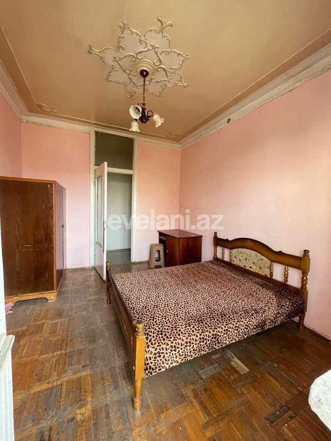 Продаётся, вторичка, 2-комнаты, 70 m², Баку, Насиминский r, 4-й микрорайон p, Мемар Аджеми m.