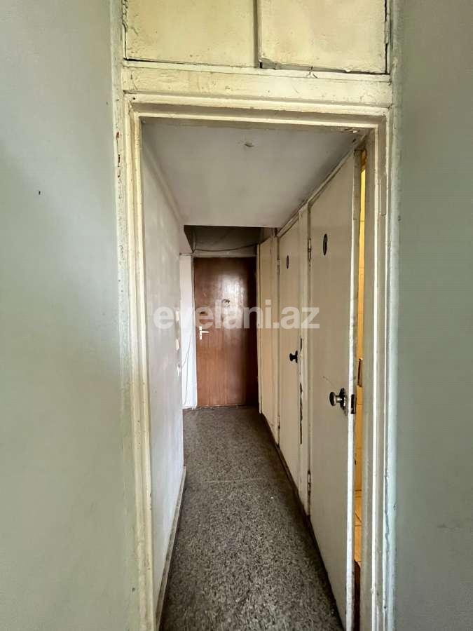 Продаётся, вторичка, 2-комнаты, 70 m², Баку, Насиминский r, 4-й микрорайон p, Мемар Аджеми m.