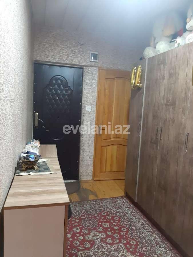 Satılır, köhnə tikili, 4 otaqlı, 100 m², Bakı, Yasamal r, Elmlər Akademiyası m.
