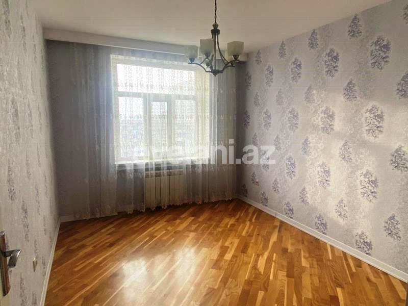 Sale, old building, 3 room, 70 m², Baku, Khatai r, Ahmedli d, Hazi Aslanov m.