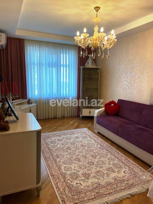 Sale, old building, 3 room, 70 m², Baku, Khatai r, Ahmedli d, Hazi Aslanov m.