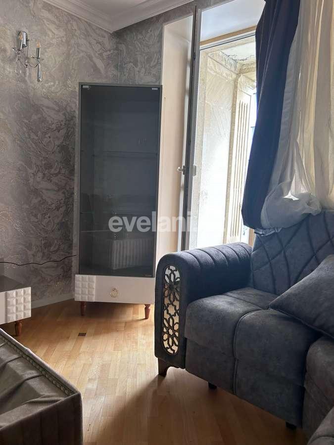 Kirayə verilir, köhnə tikili, 3 otaqlı, 77 m², Bakı, Nizami r.