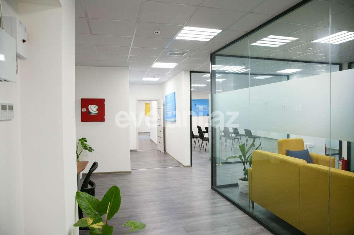 Kirayə verilir, ofis, 1 otaqlı, 32 m², Bakı, Səbail r, İçəri Şəhər m.