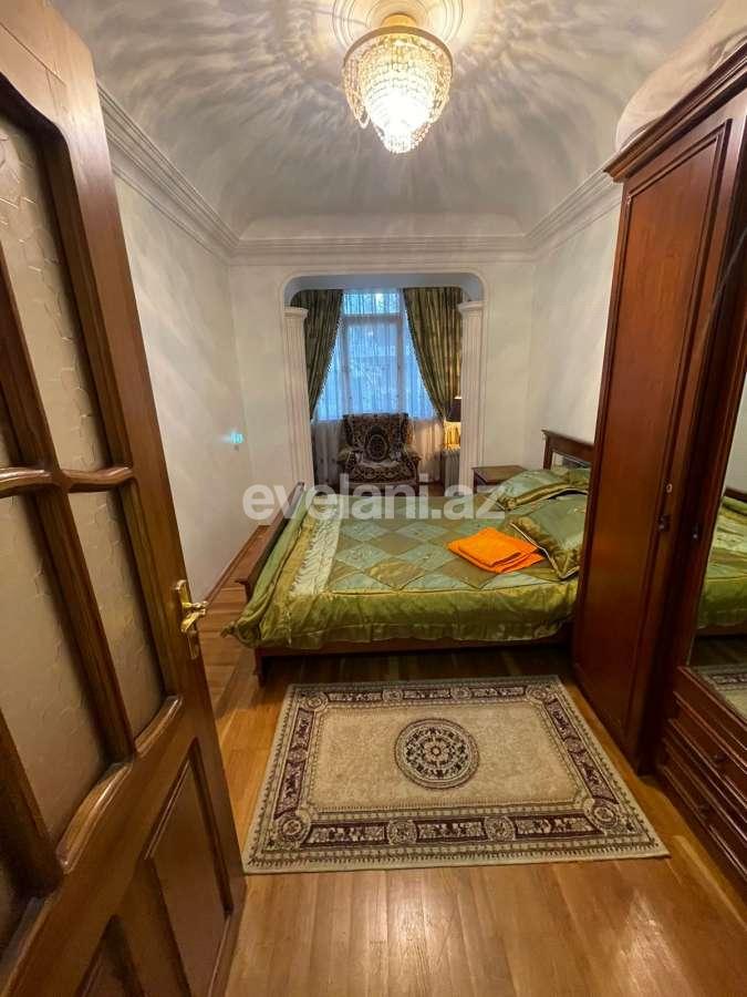 Сдаётся, вторичка, 2-комнаты, 65 m², Баку, Насиминский r, 28 мая m.