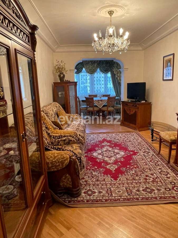 Сдаётся, вторичка, 2-комнаты, 65 m², Баку, Насиминский r, 28 мая m.