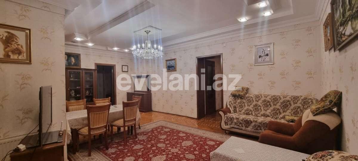 Kirayə verilir, köhnə tikili, 3 otaqlı, 95 m², Bakı, Səbail r, Sahil m.