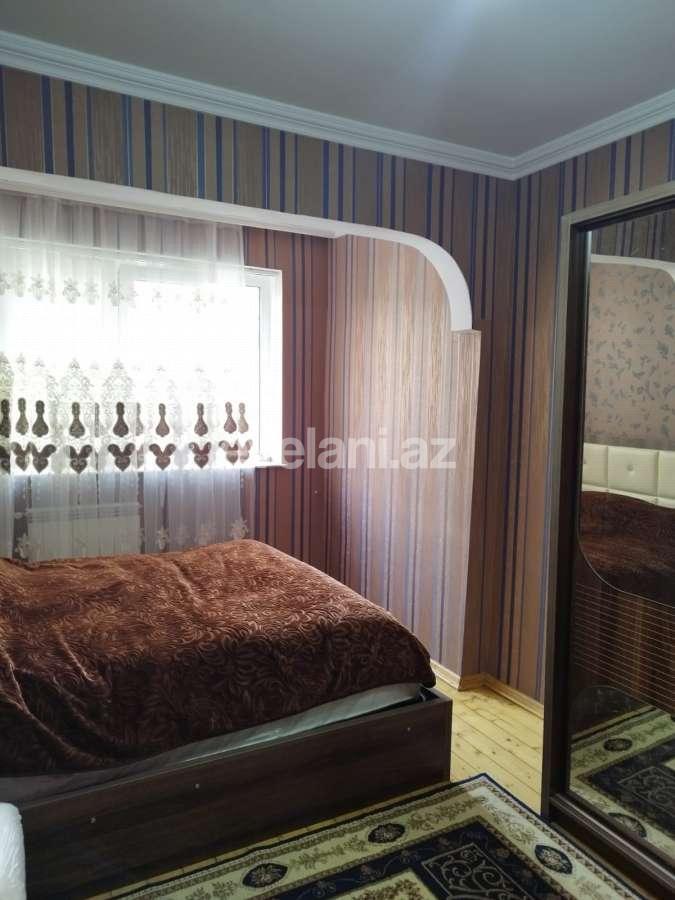 Сдаётся, вторичка, 4-комнаты, 90 m², Баку, Хатаинский r, Ази Асланов m.