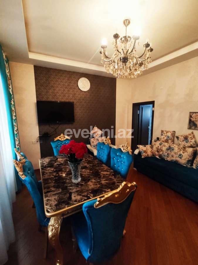 Satılır, həyət evi / bağ, 4 otaqlı, 109 m², Bakı, Səbail r, Bayıl q.