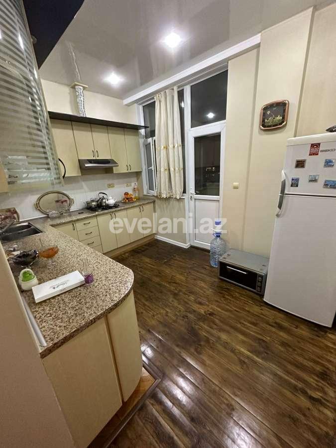 Kirayə verilir, yeni tikili, 3 otaqlı, 130 m², Bakı, Binəqədi r, 8-ci mikrorayon q, Azadlıq prospekti m.