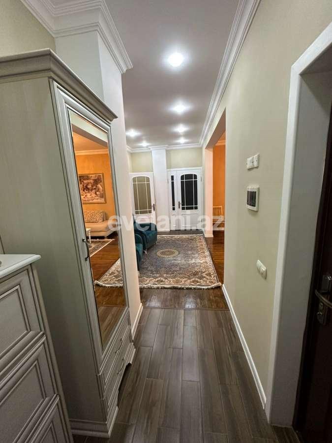 Kirayə verilir, yeni tikili, 3 otaqlı, 130 m², Bakı, Binəqədi r, 8-ci mikrorayon q, Azadlıq prospekti m.