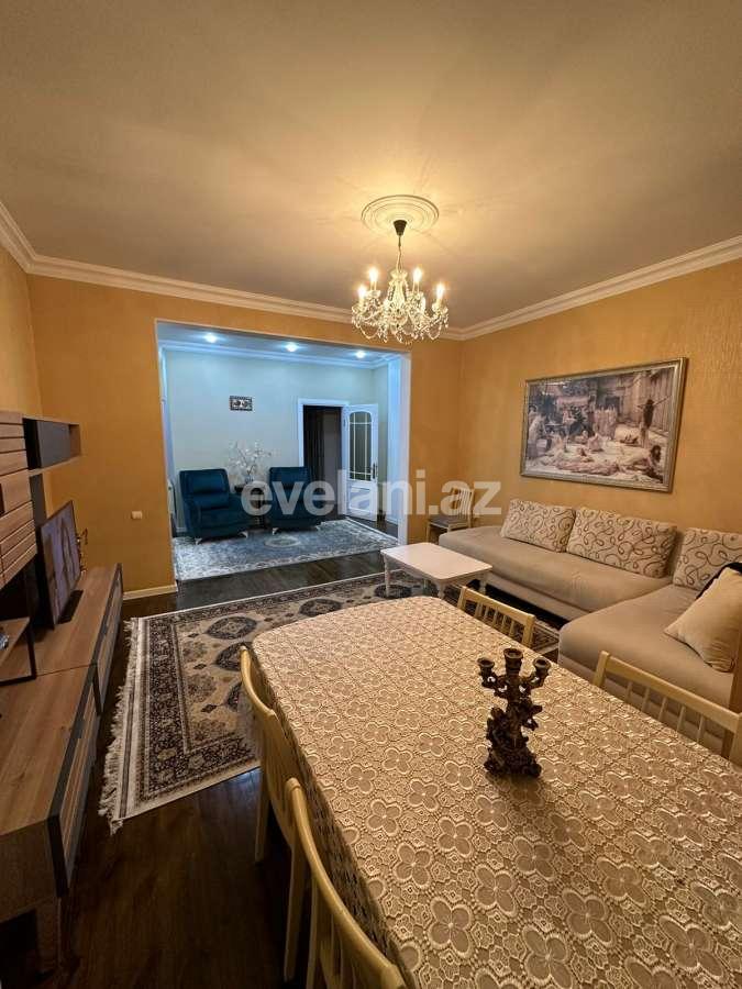 Kirayə verilir, yeni tikili, 3 otaqlı, 130 m², Bakı, Binəqədi r, 8-ci mikrorayon q, Azadlıq prospekti m.