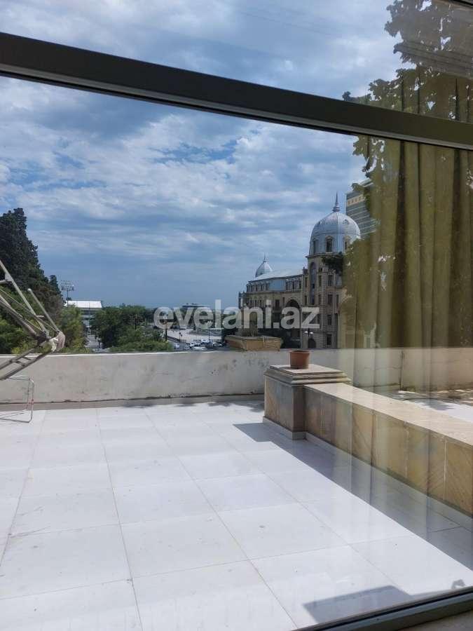 Kirayə verilir, köhnə tikili, 2 otaqlı, 62.99 m², Bakı, Səbail r, Sahil m.