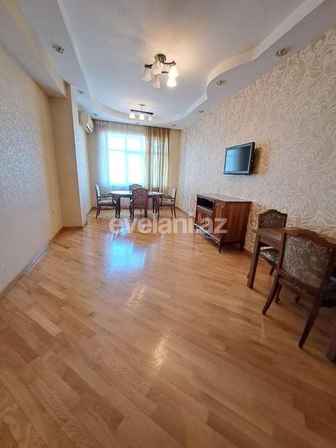 Satılır, yeni tikili, 3 otaqlı, 120 m², Bakı, Yasamal r, Elmlər Akademiyası m.
