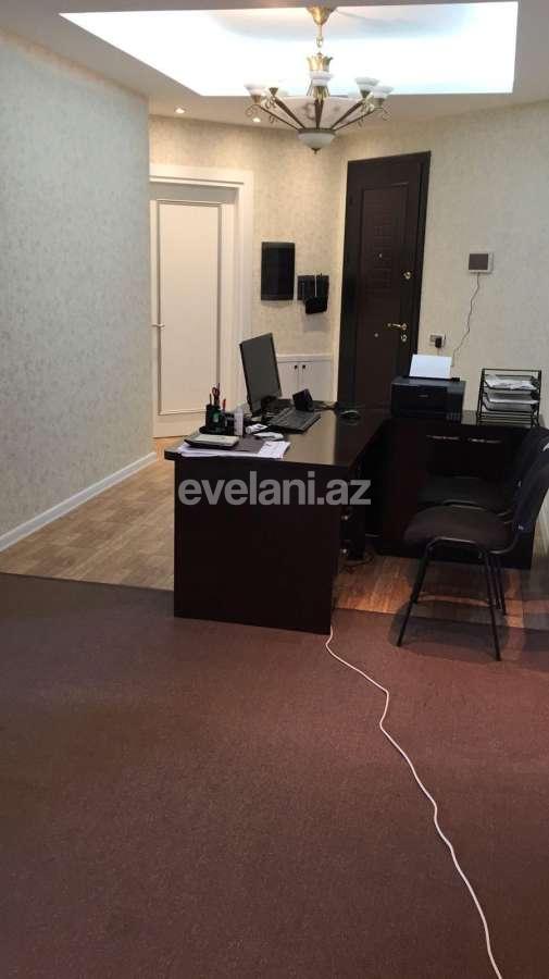 Satılır, yeni tikili, 4 otaqlı, 214 m², Bakı, Yasamal r, Yasamal q, Elmlər Akademiyası m.