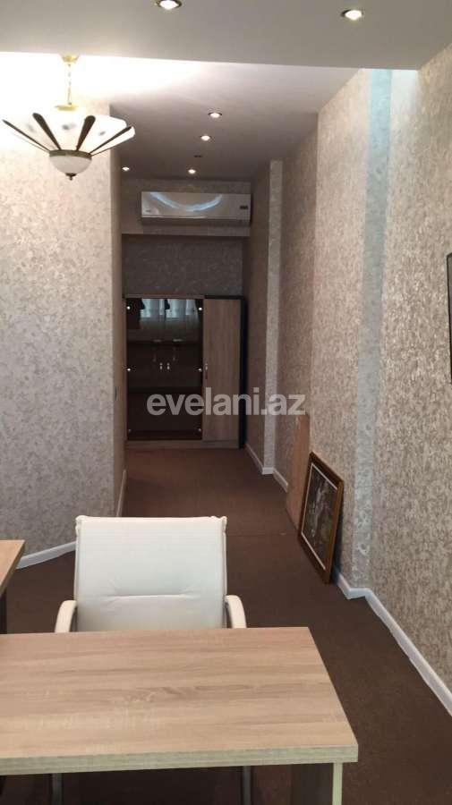 Satılır, yeni tikili, 4 otaqlı, 214 m², Bakı, Yasamal r, Yasamal q, Elmlər Akademiyası m.