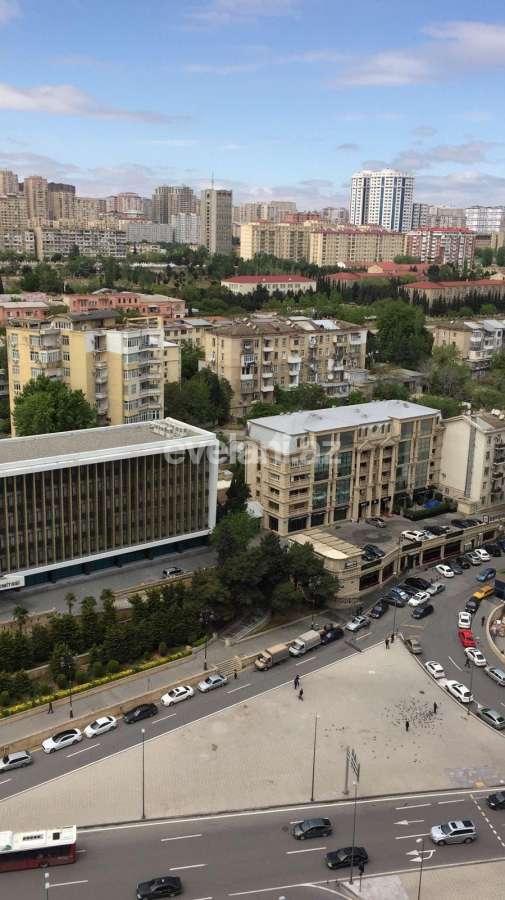 Satılır, yeni tikili, 4 otaqlı, 214 m², Bakı, Yasamal r, Yasamal q, Elmlər Akademiyası m.