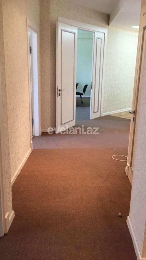 Satılır, yeni tikili, 4 otaqlı, 214 m², Bakı, Yasamal r, Yasamal q, Elmlər Akademiyası m.