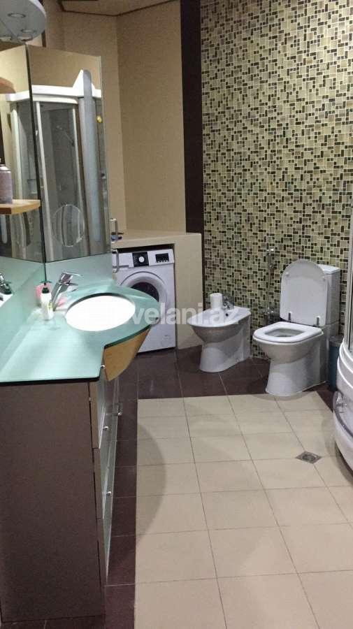 Satılır, yeni tikili, 4 otaqlı, 214 m², Bakı, Yasamal r, Yasamal q, Elmlər Akademiyası m.