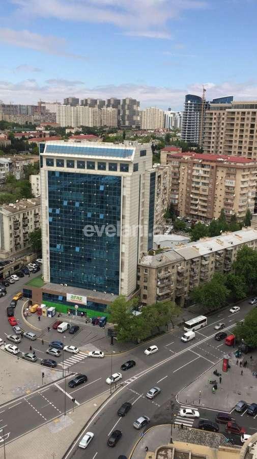 Satılır, yeni tikili, 4 otaqlı, 214 m², Bakı, Yasamal r, Yasamal q, Elmlər Akademiyası m.