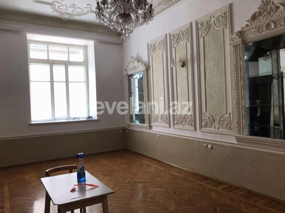 Kirayə verilir, ofis, 5 otaqlı, 210 m², Bakı, Səbail r, Sahil m.