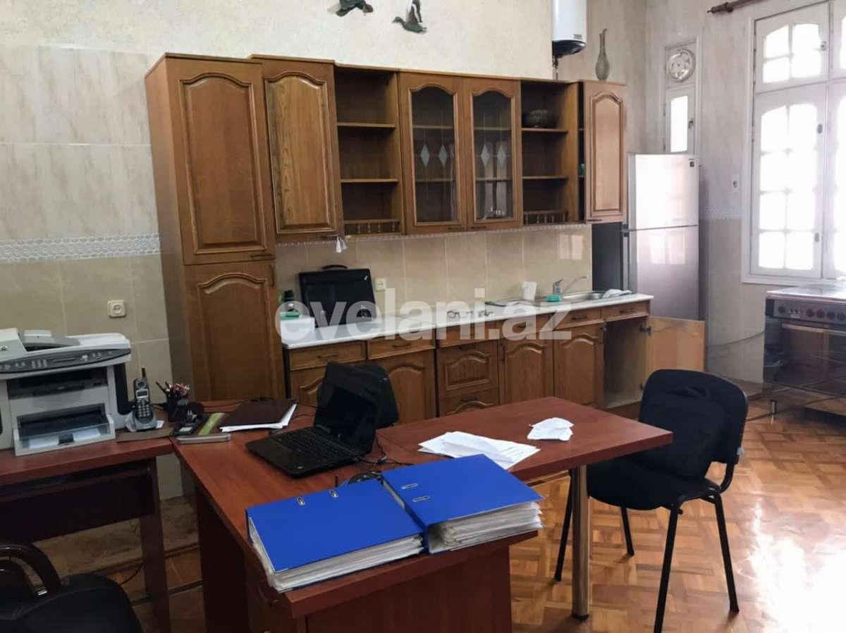 Kirayə verilir, ofis, 5 otaqlı, 210 m², Bakı, Səbail r, Sahil m.