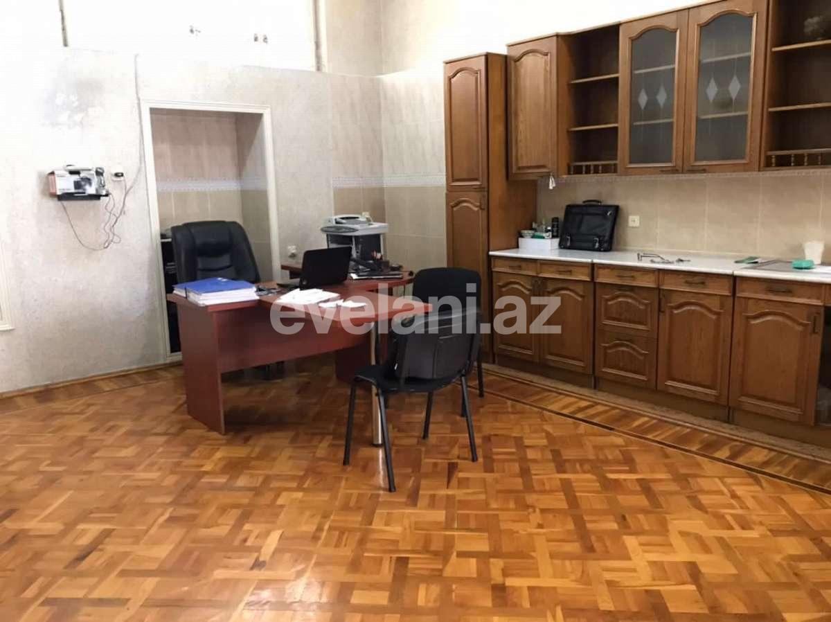 Kirayə verilir, ofis, 5 otaqlı, 210 m², Bakı, Səbail r, Sahil m.