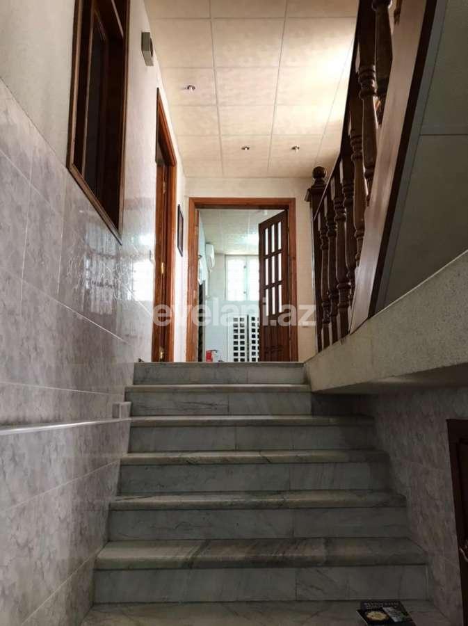 Kirayə verilir, ofis, 5 otaqlı, 210 m², Bakı, Səbail r, Sahil m.