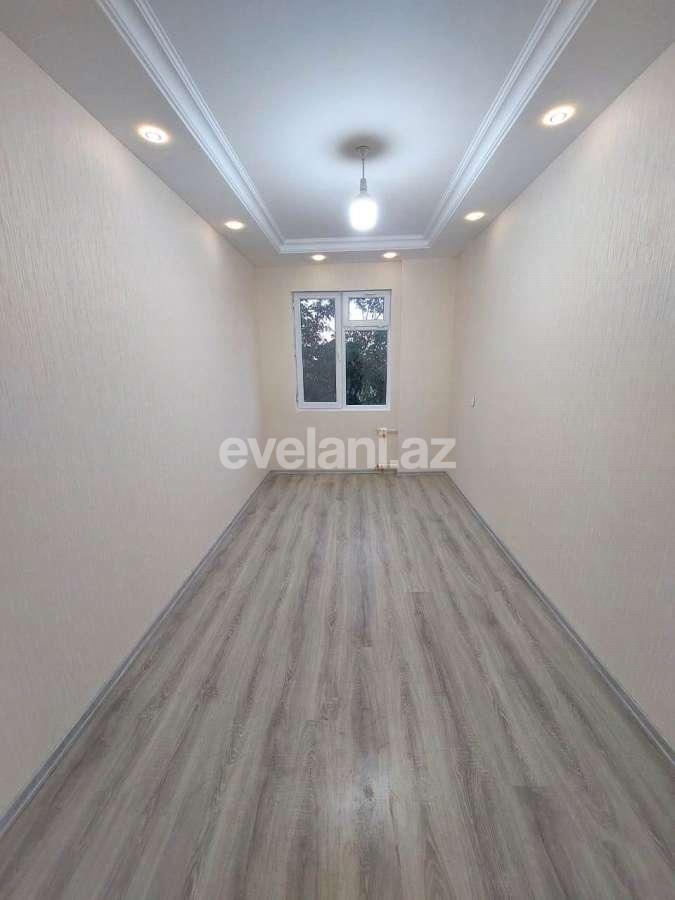 Satılır, köhnə tikili, 2 otaqlı, 48 m², Bakı, Binəqədi r, 7-ci mikrorayon q, Azadlıq prospekti m.