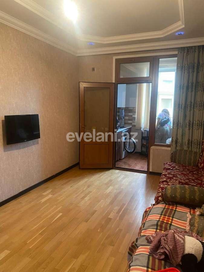 Satılır, yeni tikili, 2 otaqlı, 60 m², Bakı, Nəsimi r, 3-cü mikrorayon q, Memar Əcəmi m.