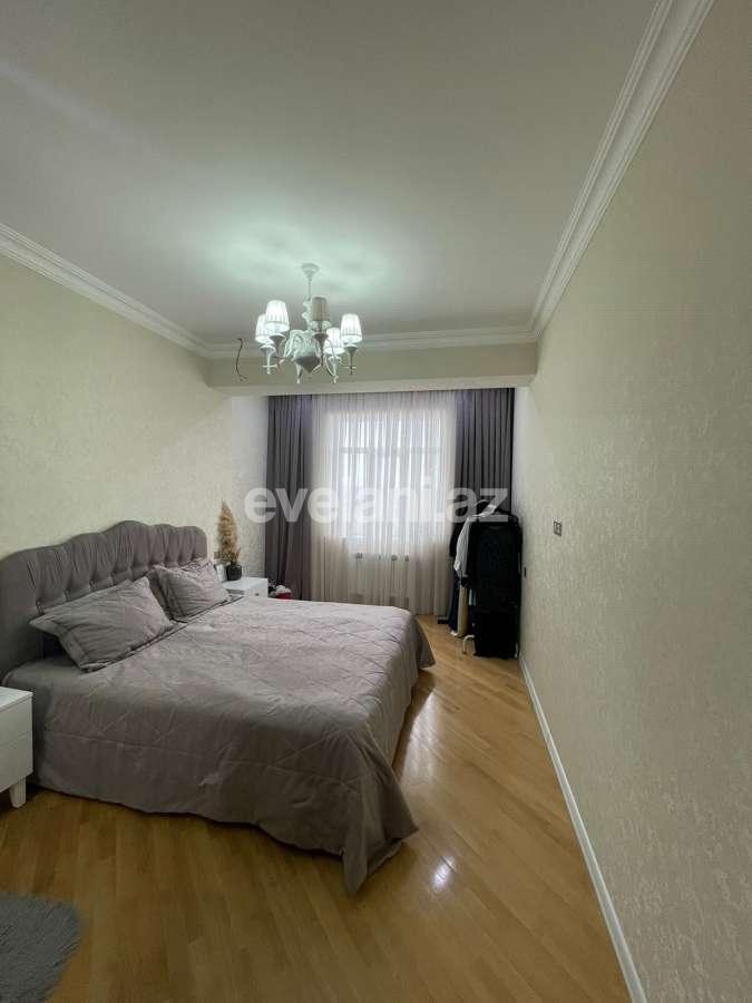 Satılır, yeni tikili, 4 otaqlı, 200 m², Bakı, Binəqədi r.